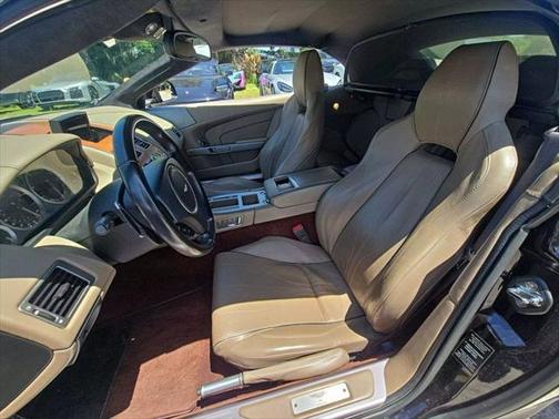 2015 Aston Martin DB9 Volante Carbon Edition