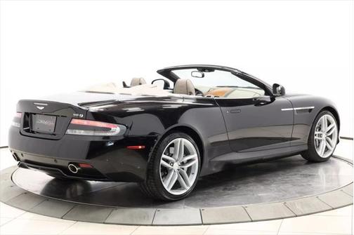 2015 Aston Martin DB9 Volante Carbon Edition