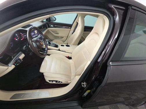 2021 Porsche Panamera Sedan 4D