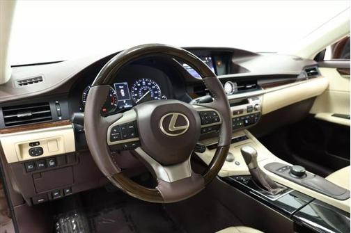 2016 Lexus ES 350 Base