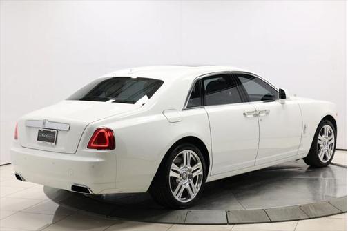 2016 Rolls-Royce Ghost Series II Sedan 4D