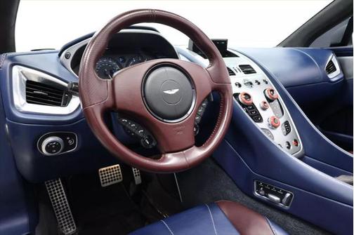 2015 Aston Martin Vanquish Volante