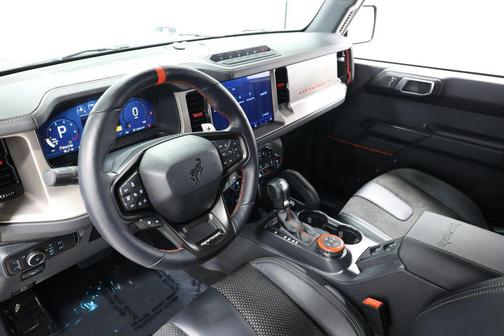 SHELTER GREEN 2024 Ford Bronco Raptor