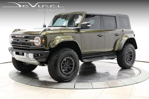 SHELTER GREEN 2024 Ford Bronco Raptor