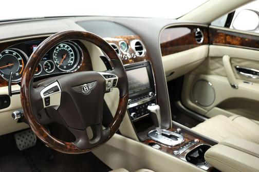 2015 Bentley Flying Spur Base