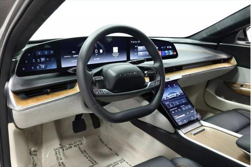2025 Lucid Air Touring