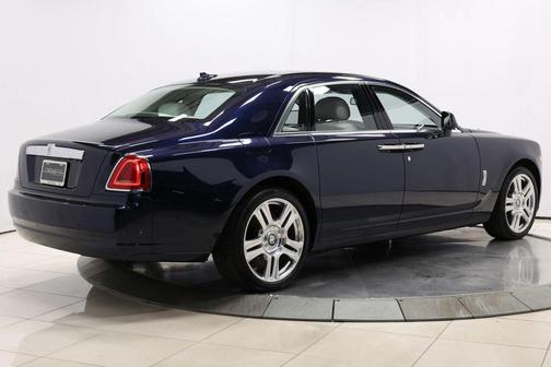 2016 Rolls-Royce Ghost Series II Sedan 4D