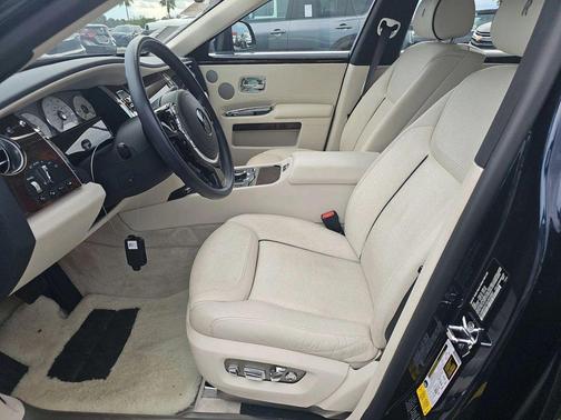 2016 Rolls-Royce Ghost Series II Sedan 4D