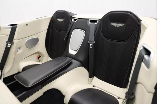 2020 Aston Martin DB11 Volante