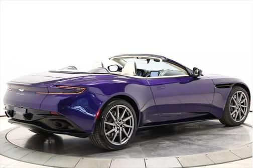 2020 Aston Martin DB11 Volante