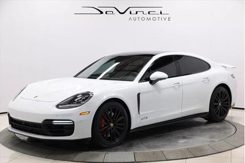 2020 Porsche Panamera GTS
