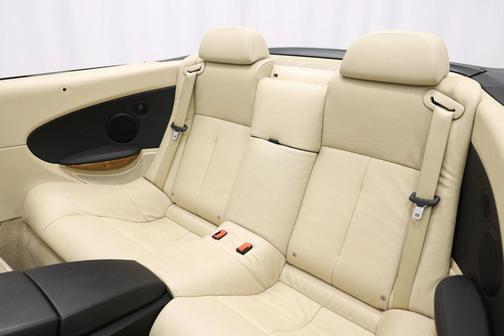 2006 BMW 650 650i Convertible 2D