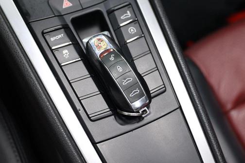 2017 Porsche 718 Boxster S