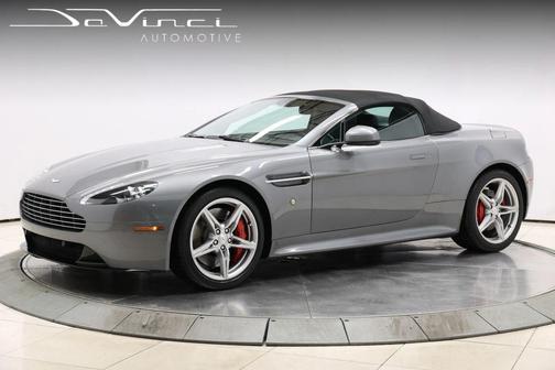 2016 Aston Martin V8 Vantage Base