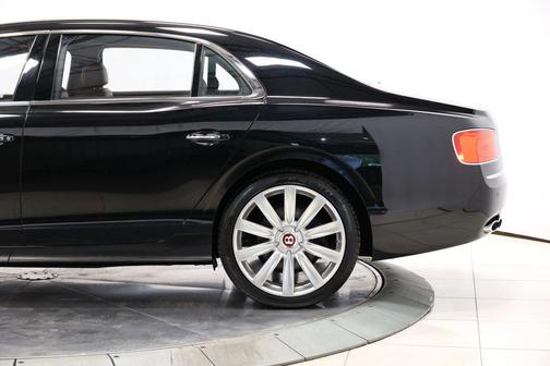 Beluga 2015 Bentley Flying Spur Base