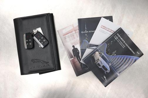 2016 Jaguar XF 35t Prestige