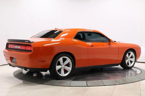 2009 Dodge Challenger SRT8