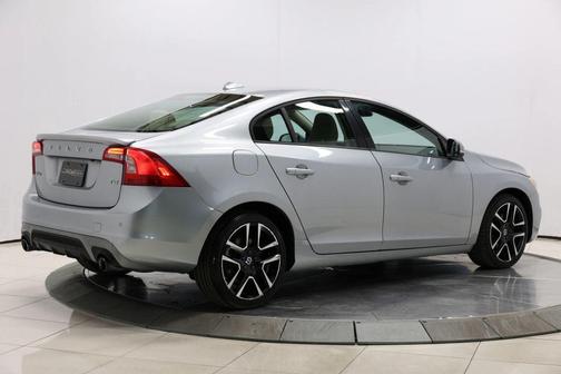 2018 Volvo S60 T5 Dynamic