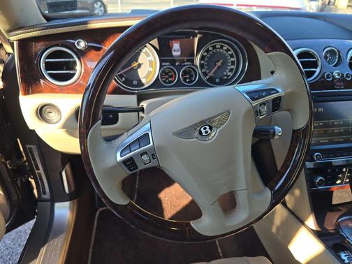 2014 Bentley Flying Spur Base