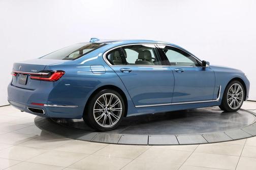 2020 BMW 750 i xDrive