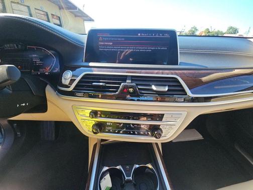 2020 BMW 750 i xDrive