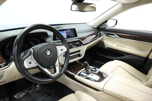 2020 BMW 750 i xDrive