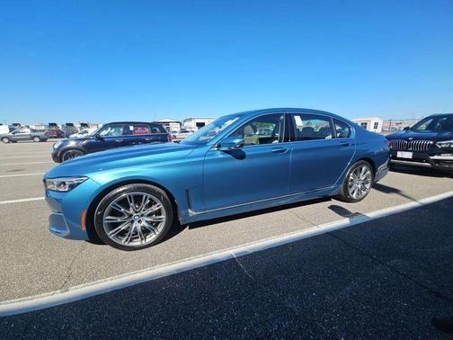 2020 BMW 750 i xDrive