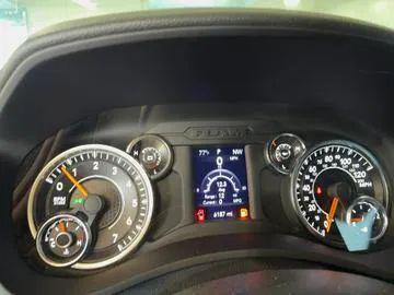 2022 RAM 2500 Tradesman Crew Cab 4x4 6'4' Box