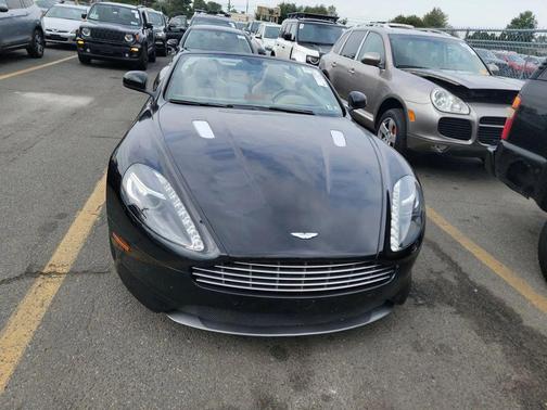 2015 Aston Martin DB9 Volante Carbon Edition