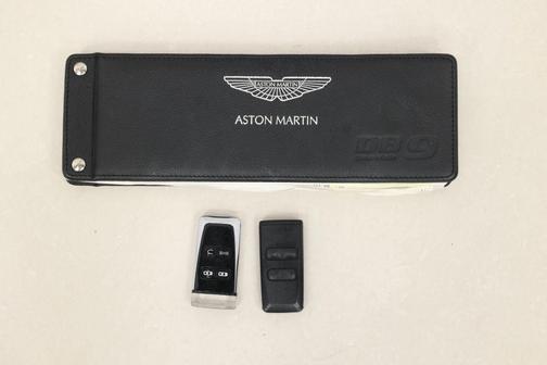 2015 Aston Martin DB9 Volante Carbon Edition