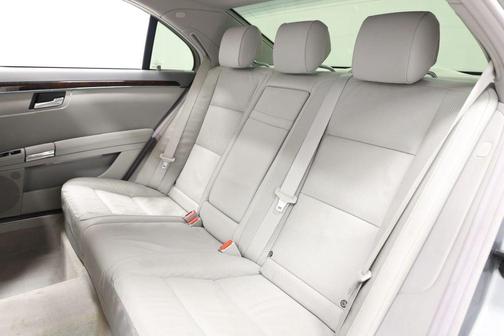 Palladium Silver 2013 Mercedes-Benz S-Class S 550 Sedan 4D