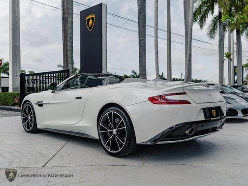 White 2014 Aston Martin Vanquish Volante
