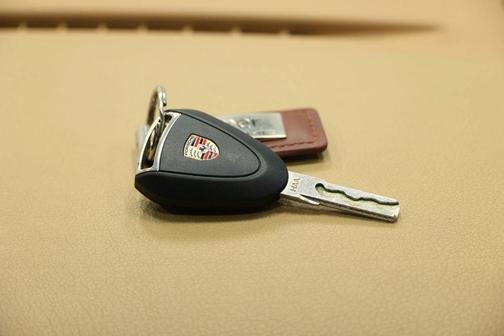 2006 Porsche Boxster Cabriolet 2D