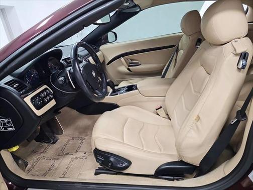 2015 Maserati GranTurismo Base