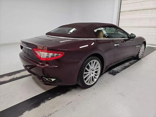 2015 Maserati GranTurismo Base