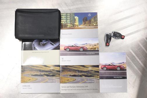 2009 Mercedes-Benz SL-Class SL 550 Roadster 2D