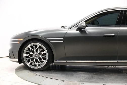 2023 Genesis G90 3.5T e-SC AWD