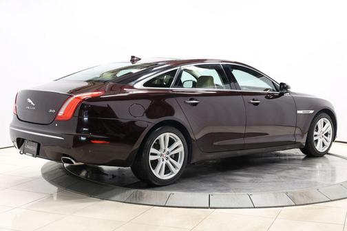 2015 Jaguar XJ XJL Portfolio