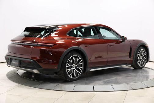 2022 Porsche Taycan 4