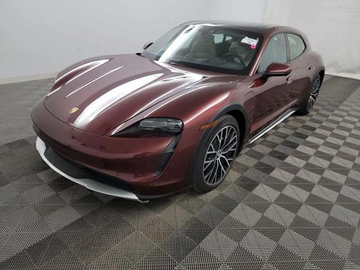 2022 Porsche Taycan 4