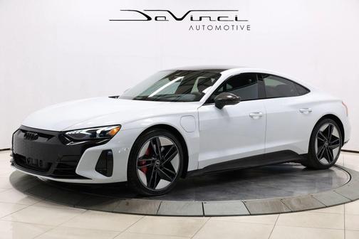 2022 Audi RS e-tron GT quattro