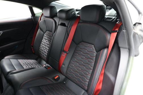 2022 Audi RS e-tron GT quattro