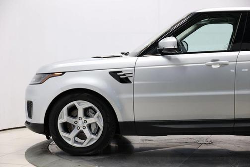 2020 Land Rover Range Rover Sport SE