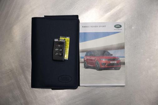 2020 Land Rover Range Rover Sport SE