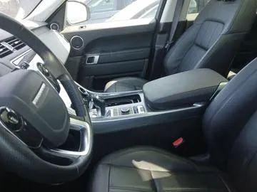 2020 Land Rover Range Rover Sport SE