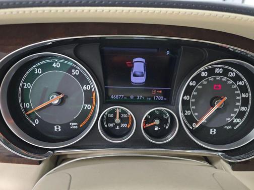 2014 Bentley Flying Spur Base