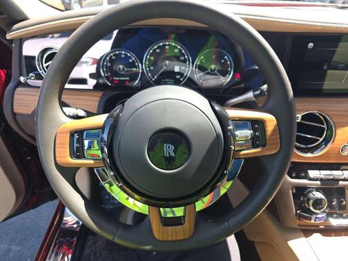 2022 Rolls-Royce Ghost Sedan 4D