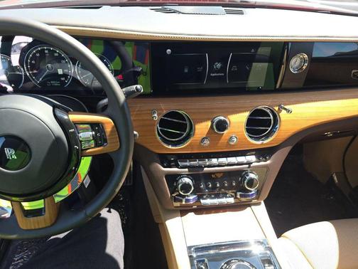 2022 Rolls-Royce Ghost Sedan 4D