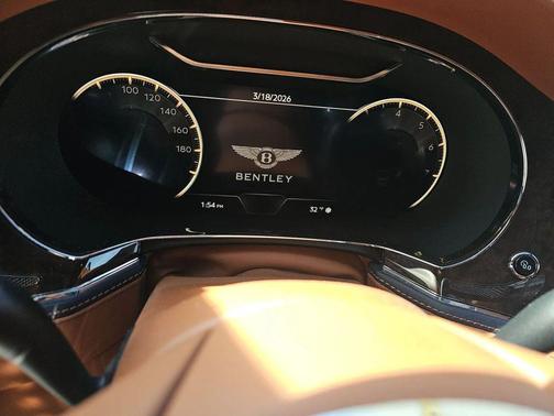 2022 Bentley Flying Spur V8