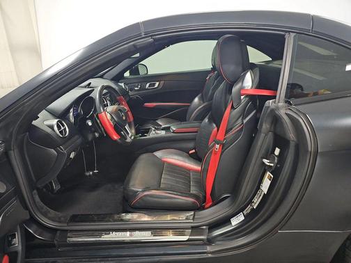 2016 Mercedes-Benz SL 550 SL 550 Roadster 2D